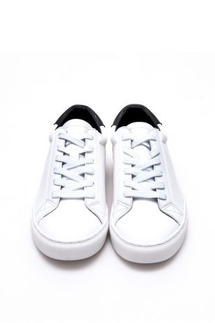小白鞋1