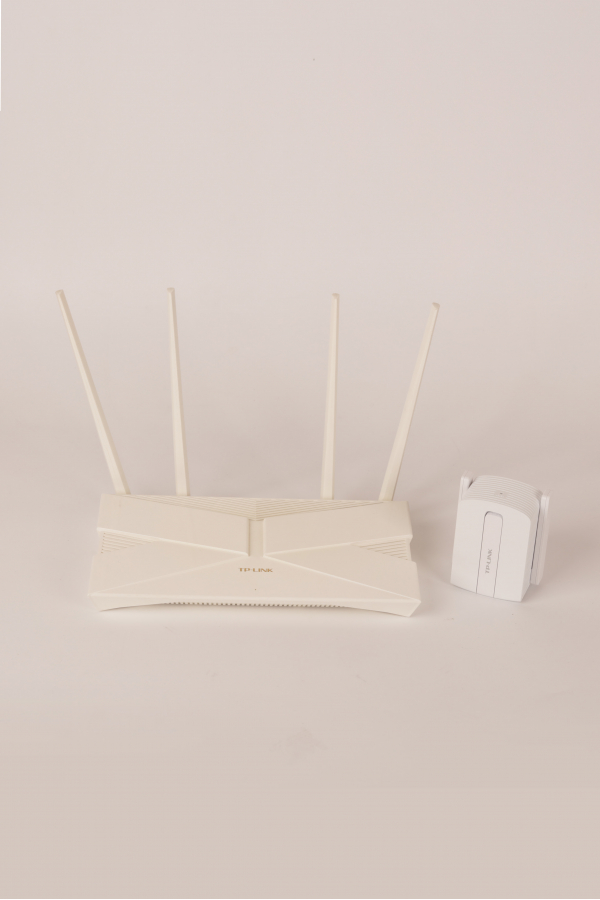 9新 TP-LINK路由器+增强器 wifi-6