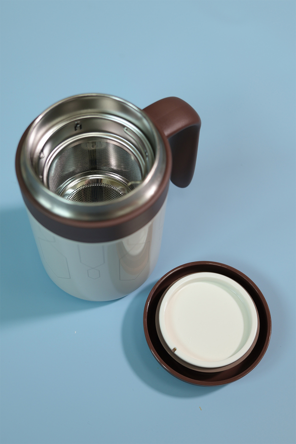 全新极氪办公真空杯(赠送极氰小熊毛绒公仔)430ML